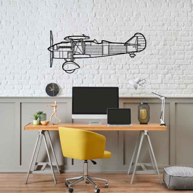 CR.32 Silhouette Metal Wall Art