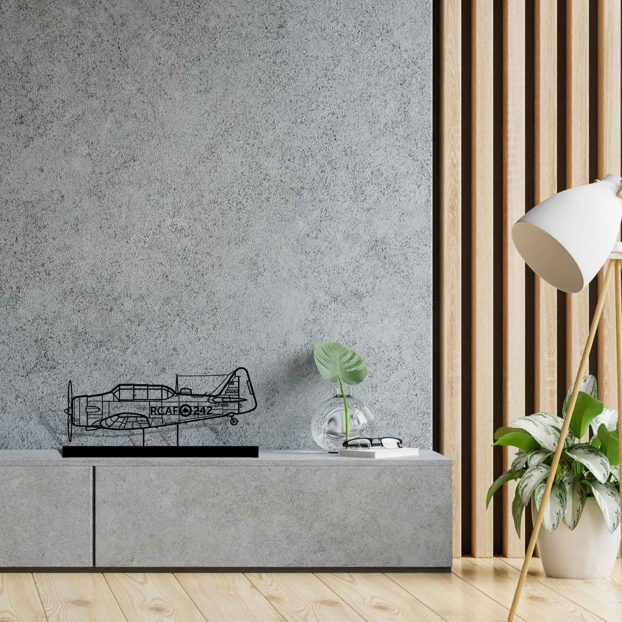 Harvard Silhouette Metal Art Stand