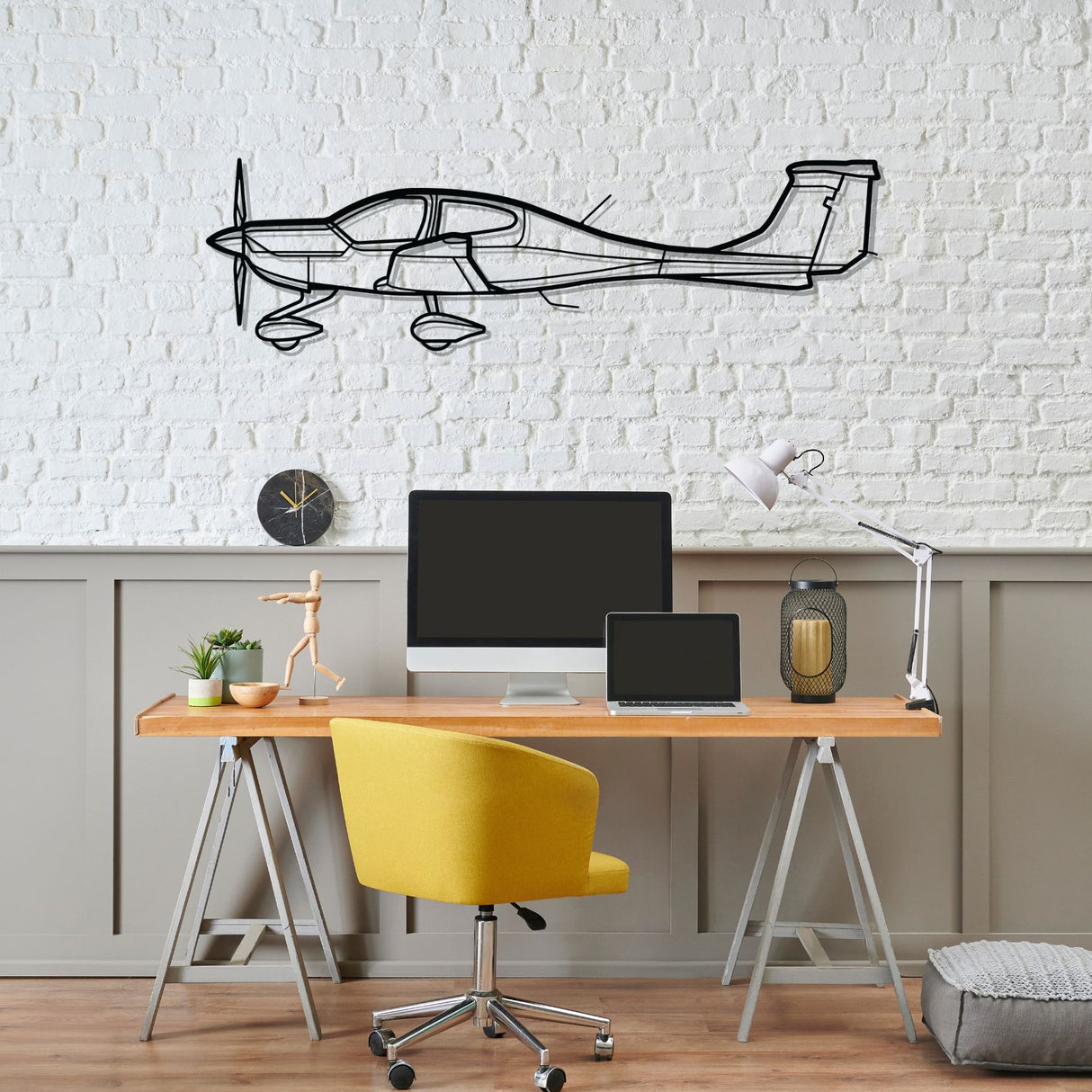 DA40 Silhouette Metal Wall Art